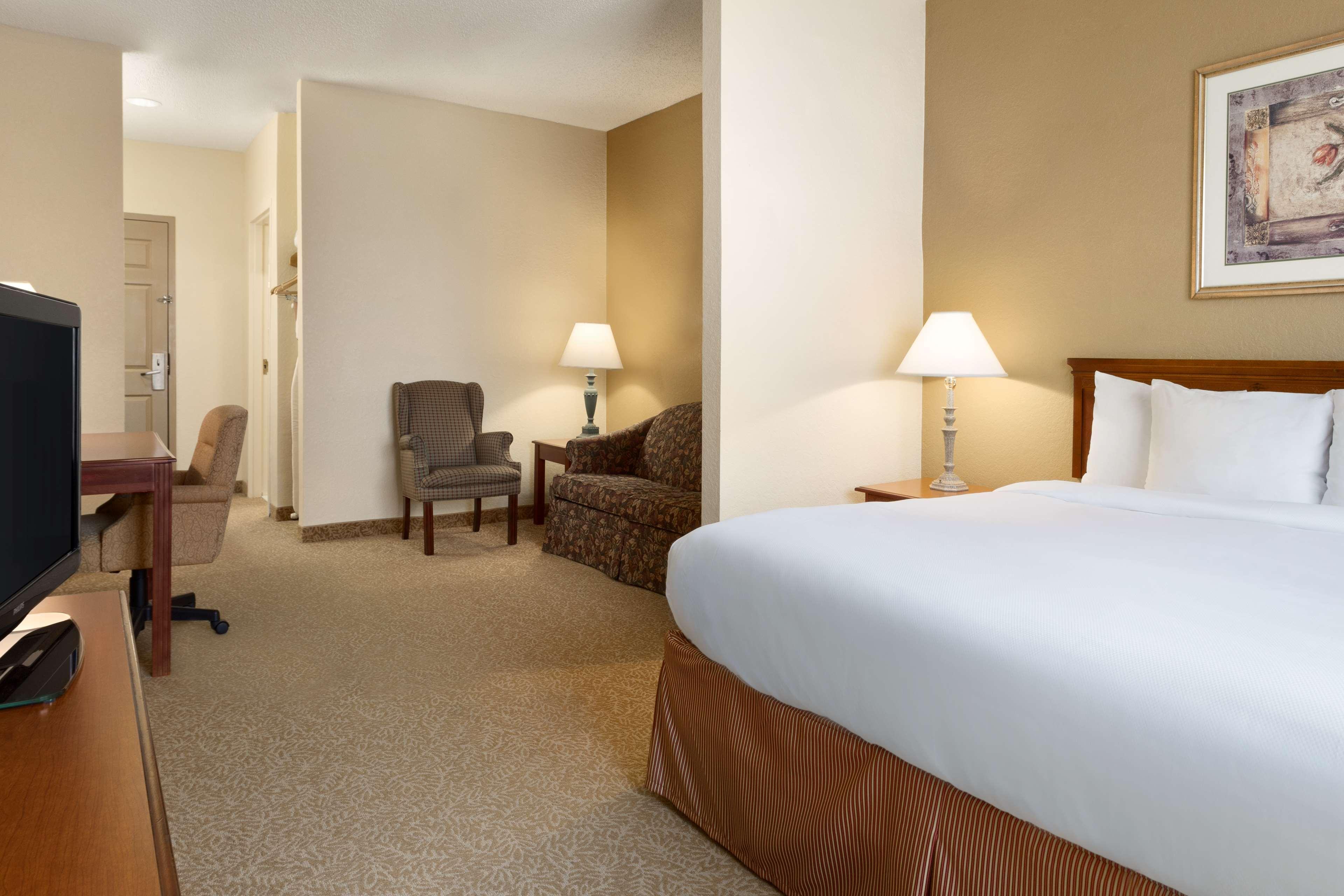Sonesta Essential Iah Airport Jfk Boulevard - Newly Renovated Houston Exterior photo